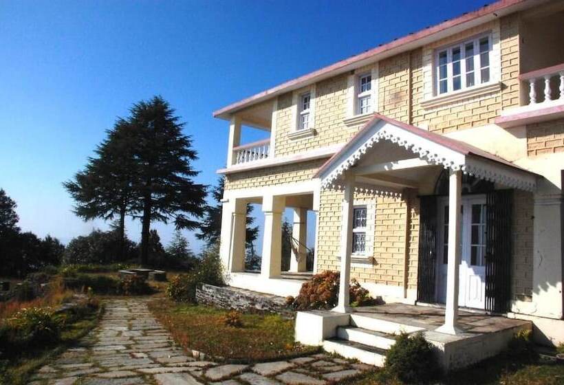 منتجع Tree Of Life Grand Oak Manor Binsar