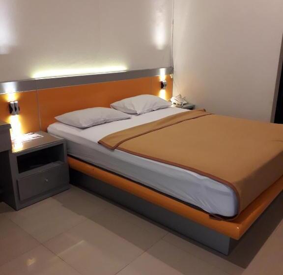 Surya Hotel & Resort