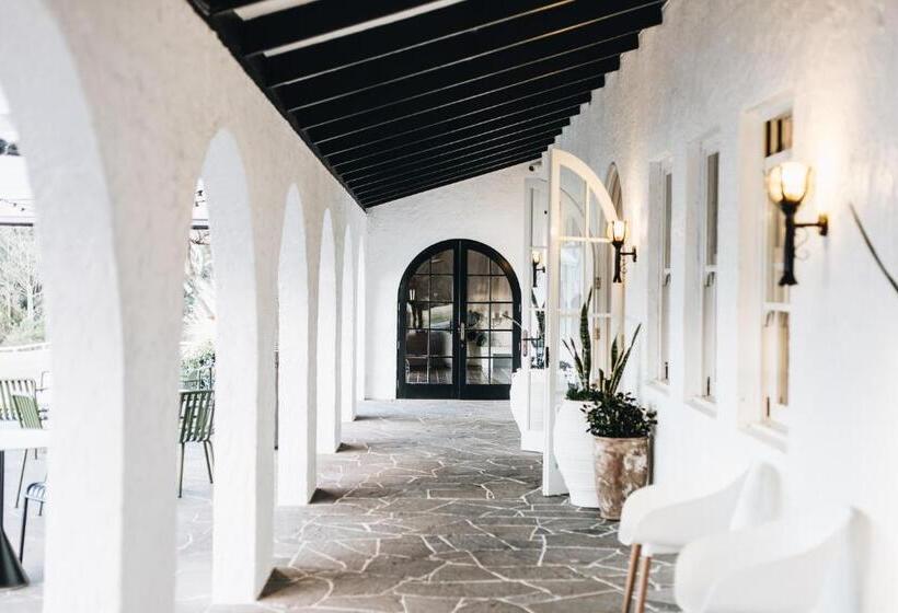 The Oaks Ranch