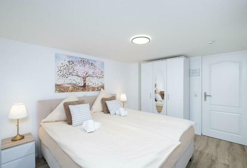 הוסטל Gästehaus Kleines Stadtidyll  Zimmer Und Apartments By Hotel Holsteiner Hof