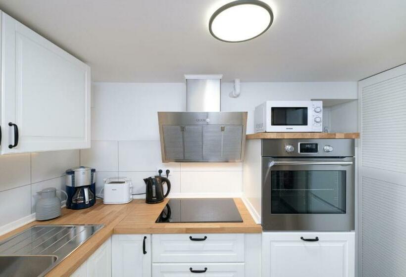 فندق صغير Gästehaus Kleines Stadtidyll  Zimmer Und Apartments By Hotel Holsteiner Hof