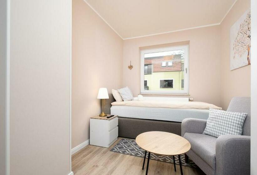 הוסטל Gästehaus Kleines Stadtidyll  Zimmer Und Apartments By Hotel Holsteiner Hof