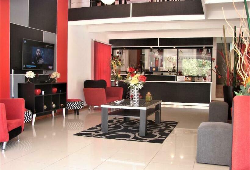 Общежитие Hosteria Aguaribay