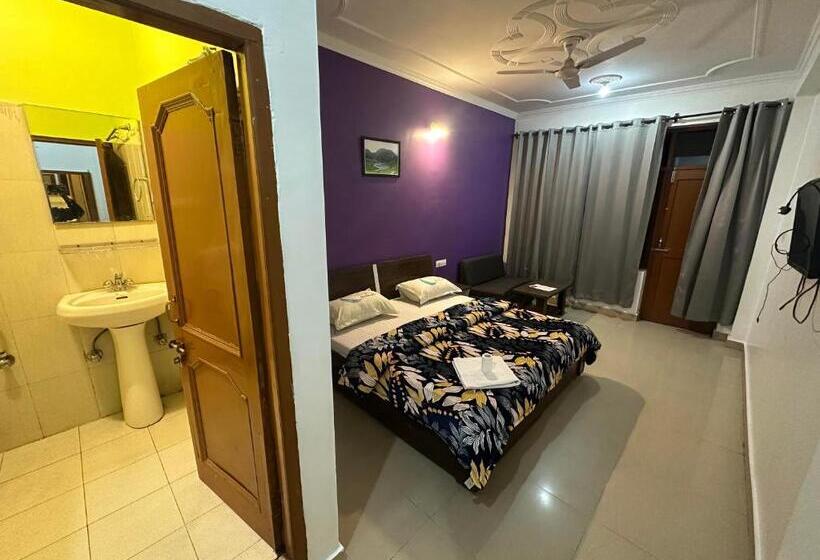 住宿加早餐 Backpackers Inn