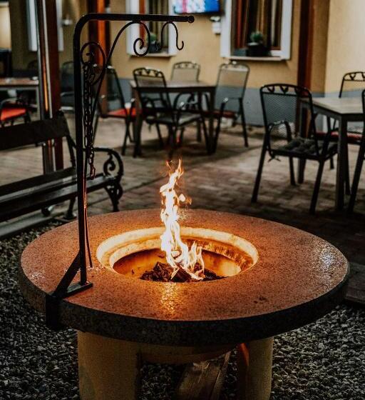 住宿加早餐  Oázis Panzió