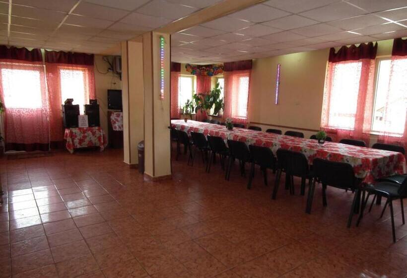 צימר Pensiunea Ando