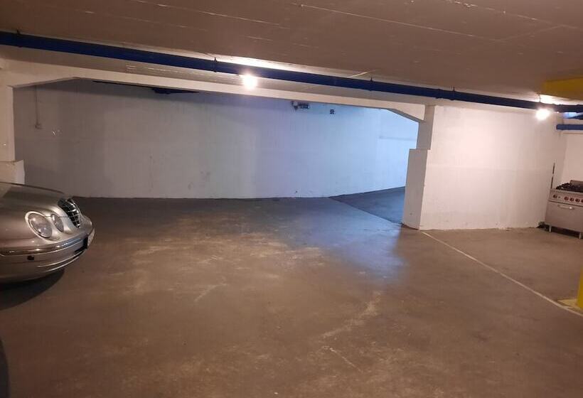 مبيت وإفطار Végvári Hotel Eger