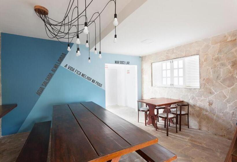 Brecha Hostel & Rooftop Maragogi