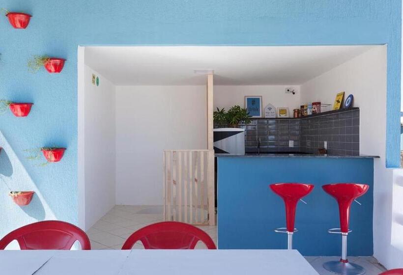 Brecha Hostel & Rooftop Maragogi