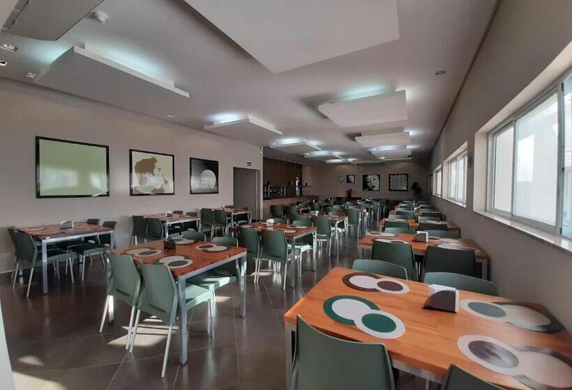 فندق Colônia De Férias Sindi Fast