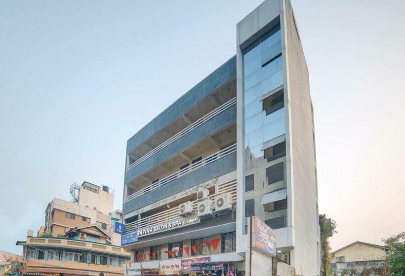 호텔 Oyo 64297  Sai Leela