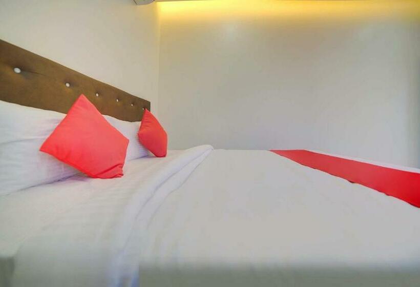 호텔 Oyo 64297  Sai Leela