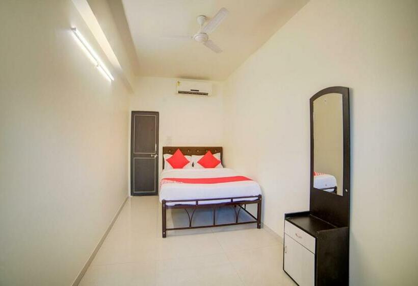 فندق Oyo 64297  Sai Leela