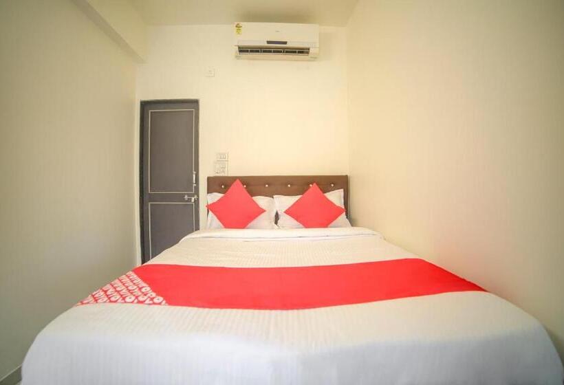 فندق Oyo 64297  Sai Leela