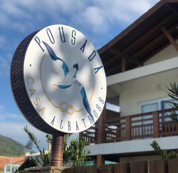 בית מלון כפרי Pousada Casa Albatross
