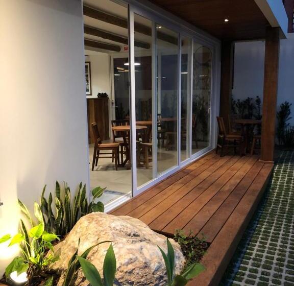 בית מלון כפרי Pousada Casa Albatross