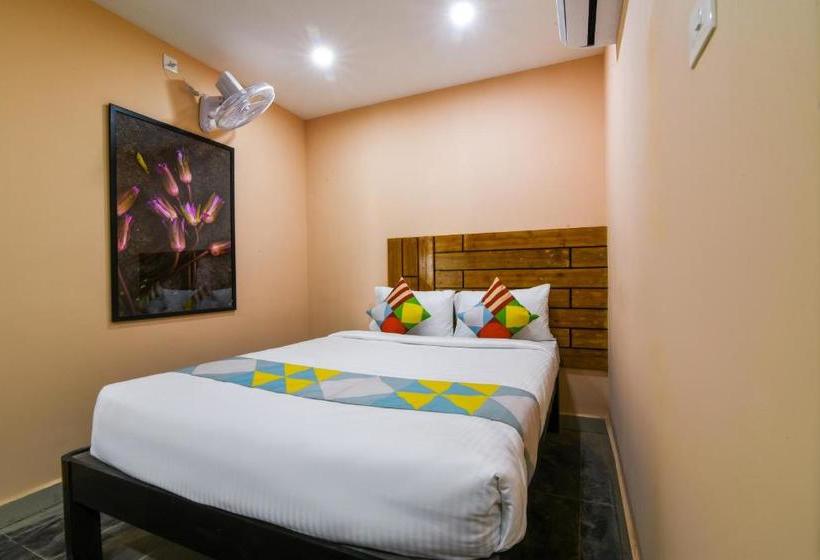 펜션 Oyo Home 62423 Compact Studio Cozy Stay, Near To Kamatci