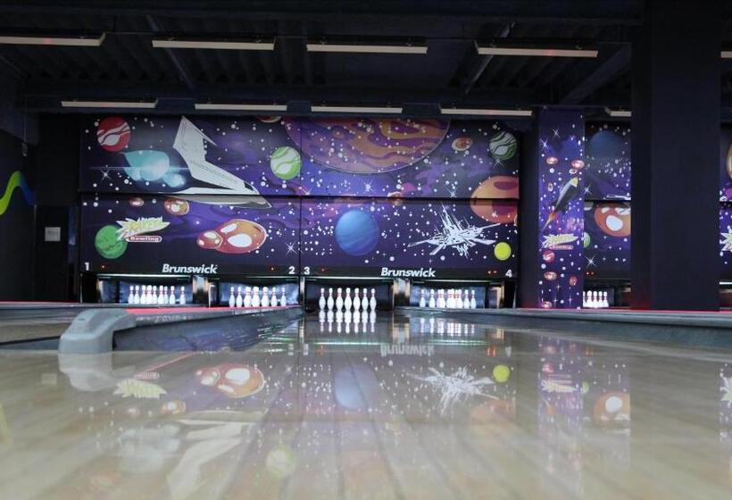 بنسيون Penzion Raketa Bowling
