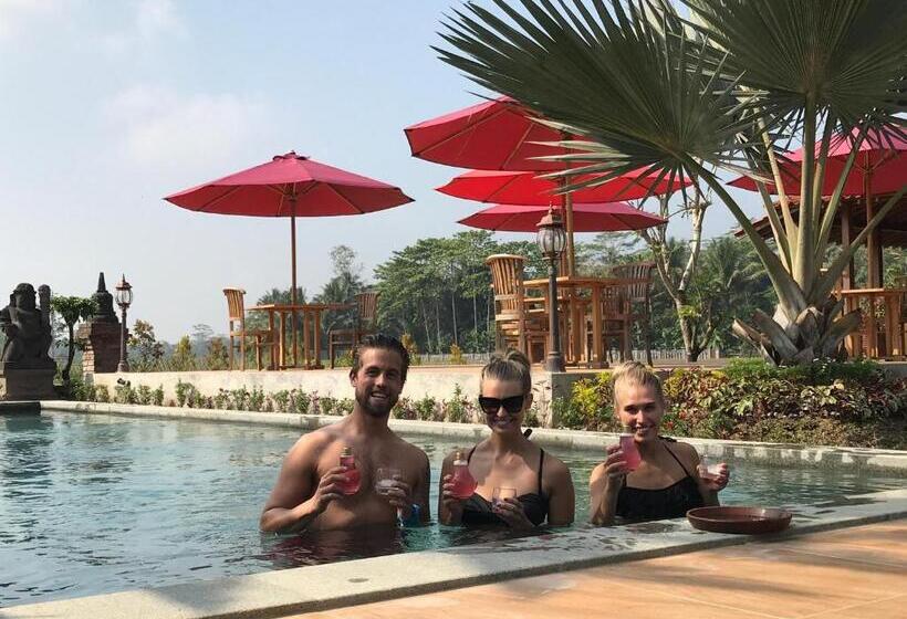 بنسيون Rumah Dharma