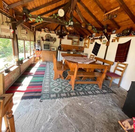 بنسيون Sun House