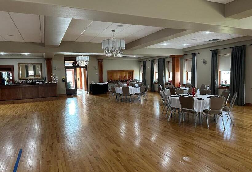 Buffalo Ridge Resort And Spa