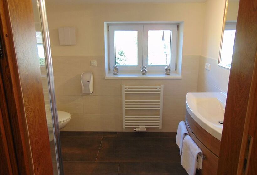 Отель Heimfeld Cafe Restaurant