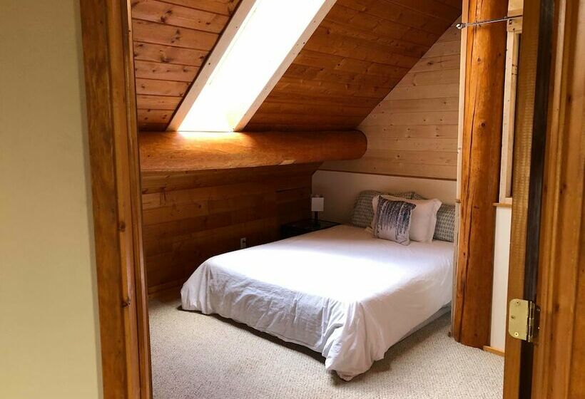 Szálloda Mount Logan Lodge