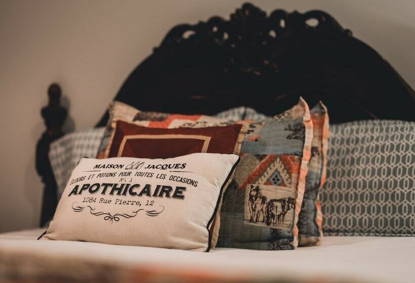 Szálloda Mount Logan Lodge