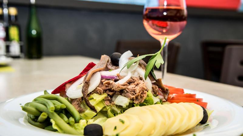 Отель The Bowling