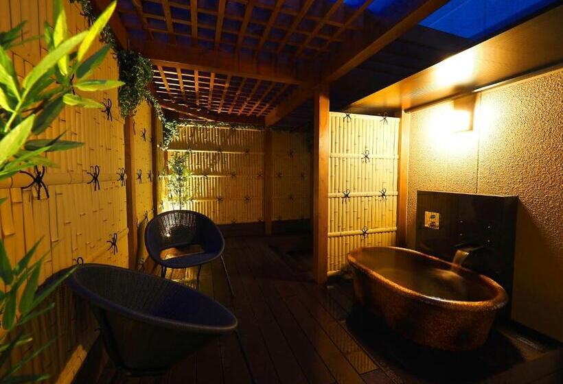 בית מלון כפרי Abest Grande Takatsuki