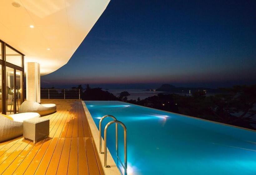 בית מלון כפרי Amakusa Tenku No Fune