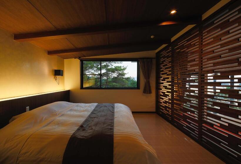 בית מלון כפרי Amakusa Tenku No Fune