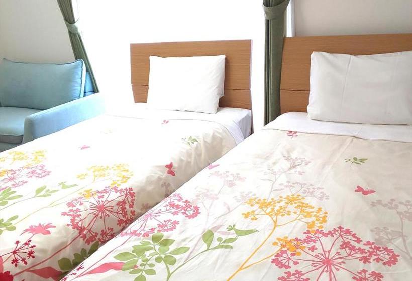 فندق Kariyushi Condominium Resort Kin Yaka Seaside