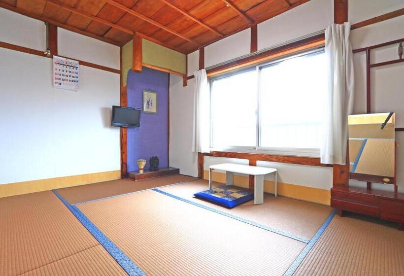 酒店 Marumo Ryokan