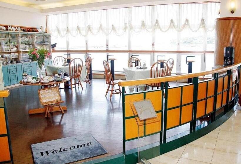 Отель Tara Kanko