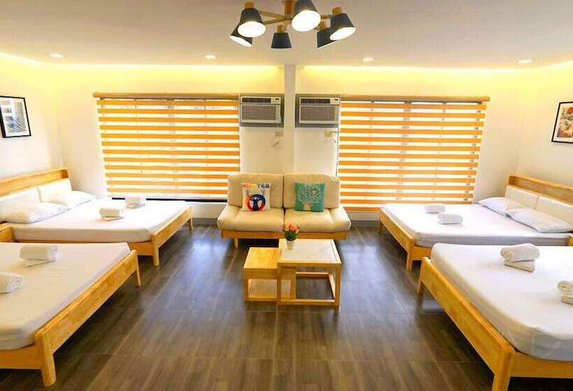 هتل Bakasyunan Resort And Conference Center   Tanay