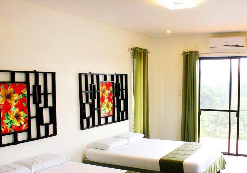 هتل Bakasyunan Resort And Conference Center   Tanay