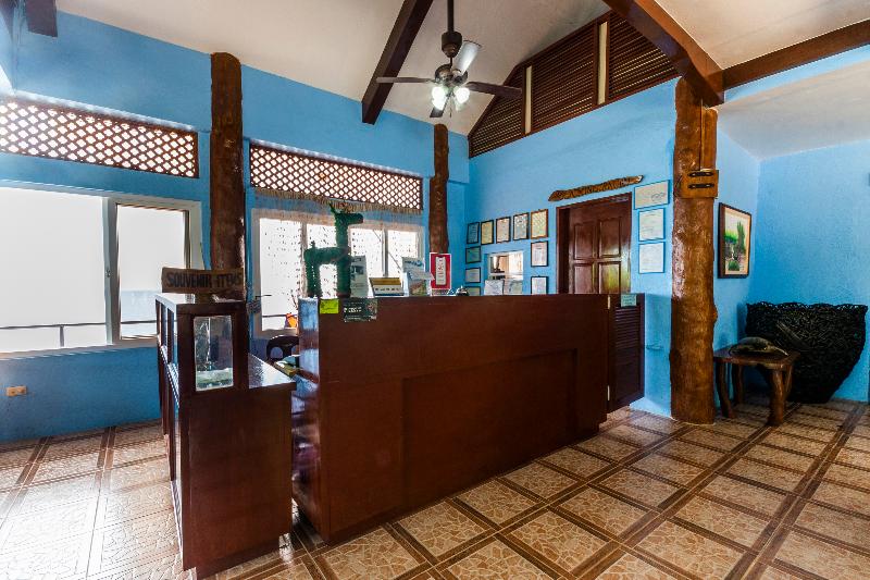 酒店 Dakong Bato Beach And Leisure Resort