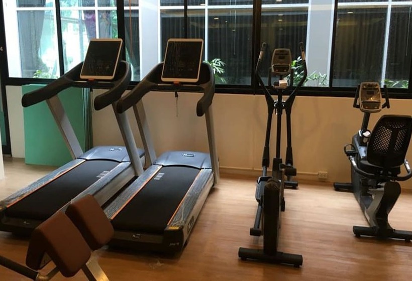 Metro Hotel & Spa