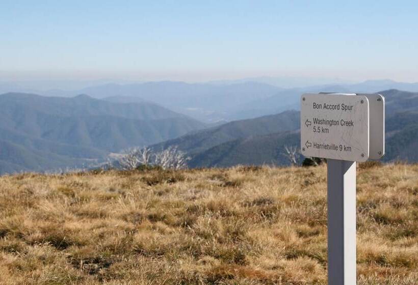 בית מלון כפרי The Harrietville Snowline