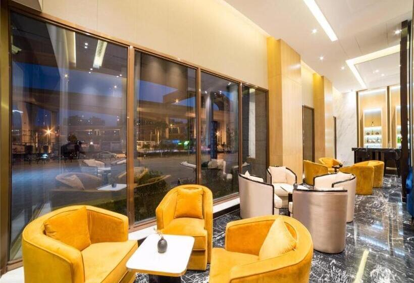 Metropolo Hotel Huazhong University Guanggu Avenue