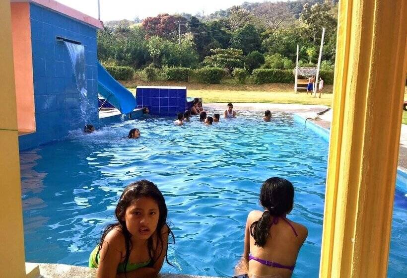 Общежитие Berlin  Spa & Finca