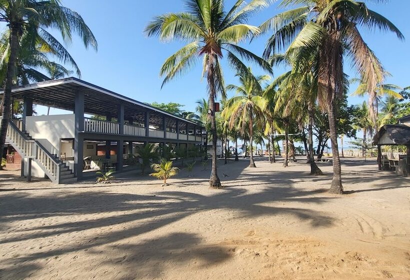 Bakasyunan Resort And Conference Center Zambales