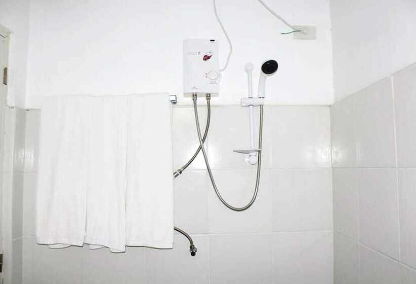 تختخواب و صبحانه Anda De Boracay White Sand Resort