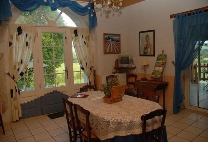 مبيت وإفطار Chambres D Hôtes Gelous