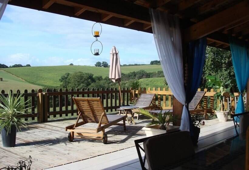 مبيت وإفطار Chambres D Hôtes Gelous