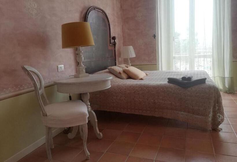 צימר Dogana D Acqua Rooms & Art