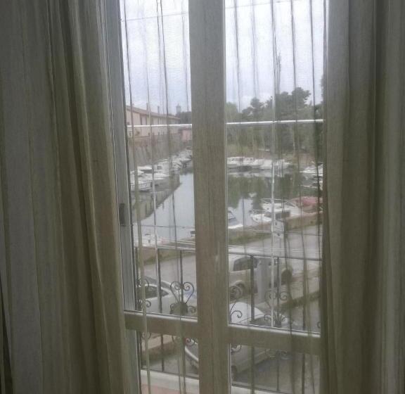 צימר Dogana D Acqua Rooms & Art