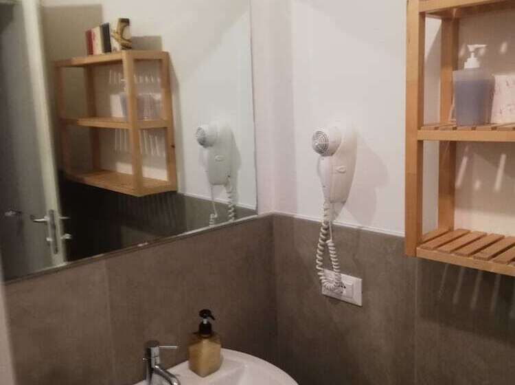 צימר Dogana D Acqua Rooms & Art