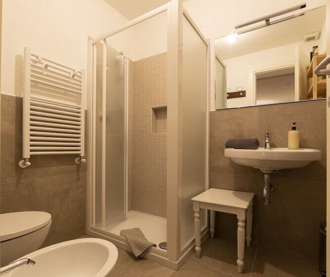 민박 Dogana D Acqua Rooms & Art